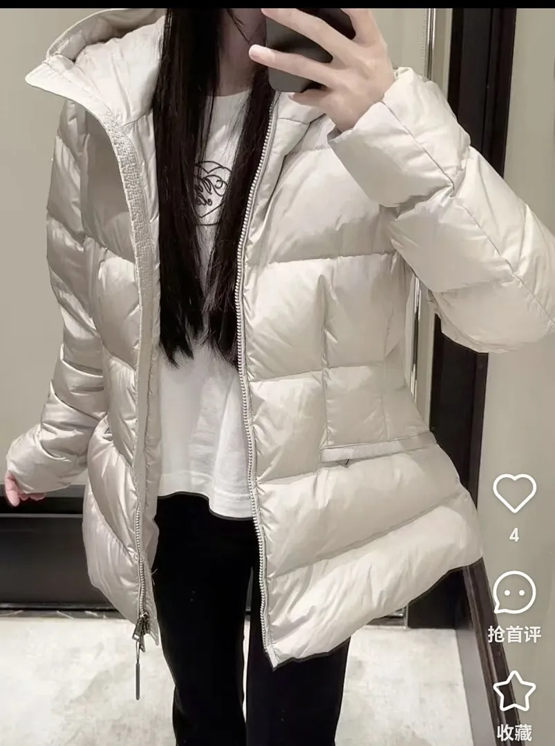 Moncler 蒙口 Avoce 鱼骨束腰女款羽绒服