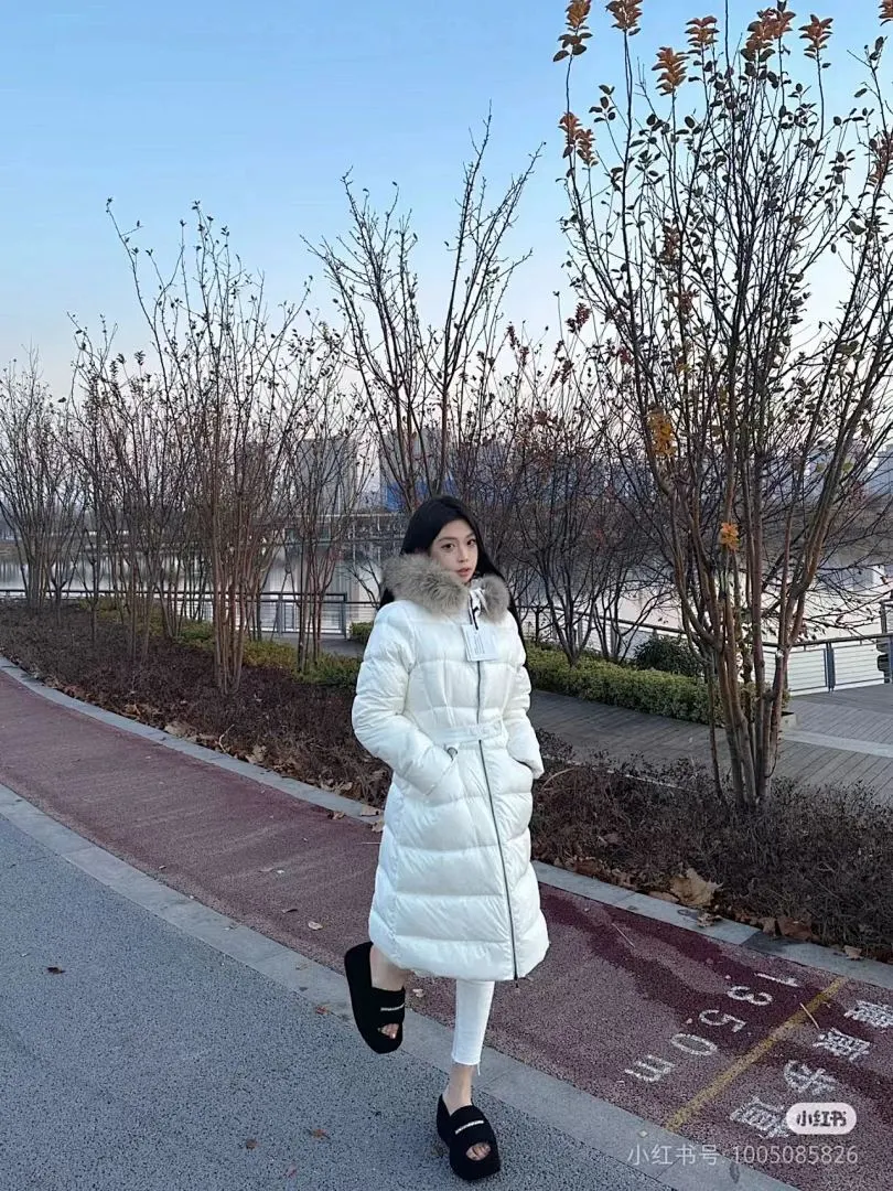 MONCLER 蒙口 HERMIFUR系列中长女款羽绒服