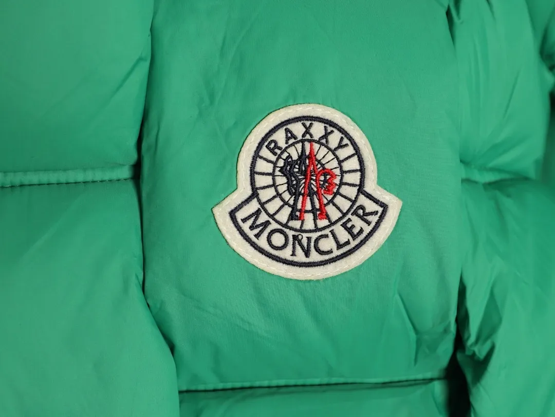 Moncler/蒙口 25Fw编织外套羽绒服