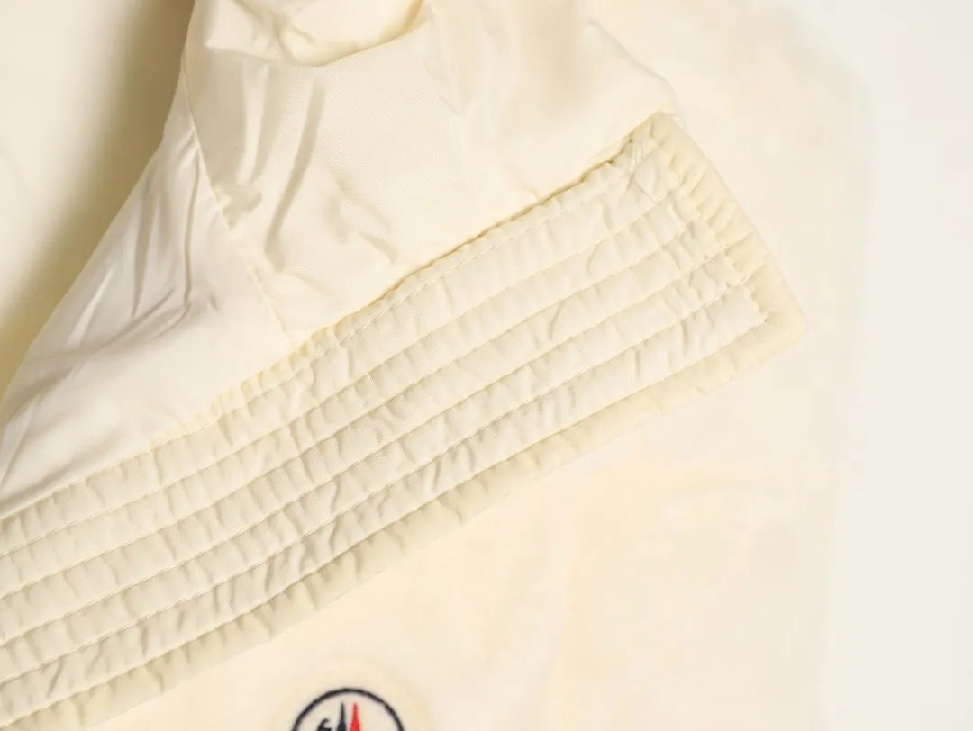 Moncler/蒙口 Arques 丝绒羽绒马甲