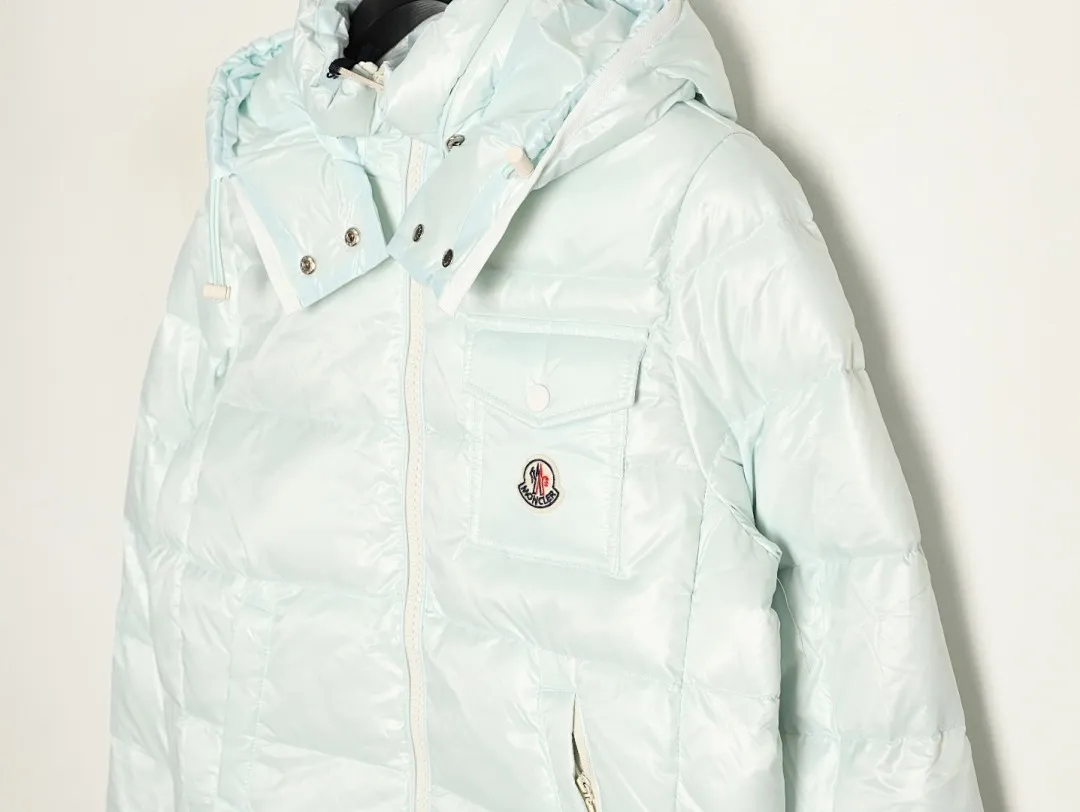 Moncler/蒙口 Andro系列 SS24 ANDRO短款徽标连帽长袖羽绒服