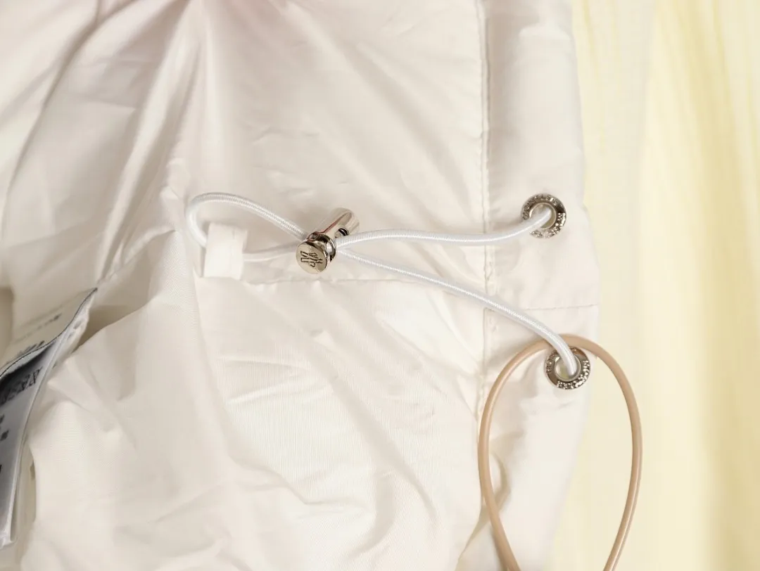 Moncler 蒙口 24s新款袖子拼接针织立领轻薄羽绒服外套