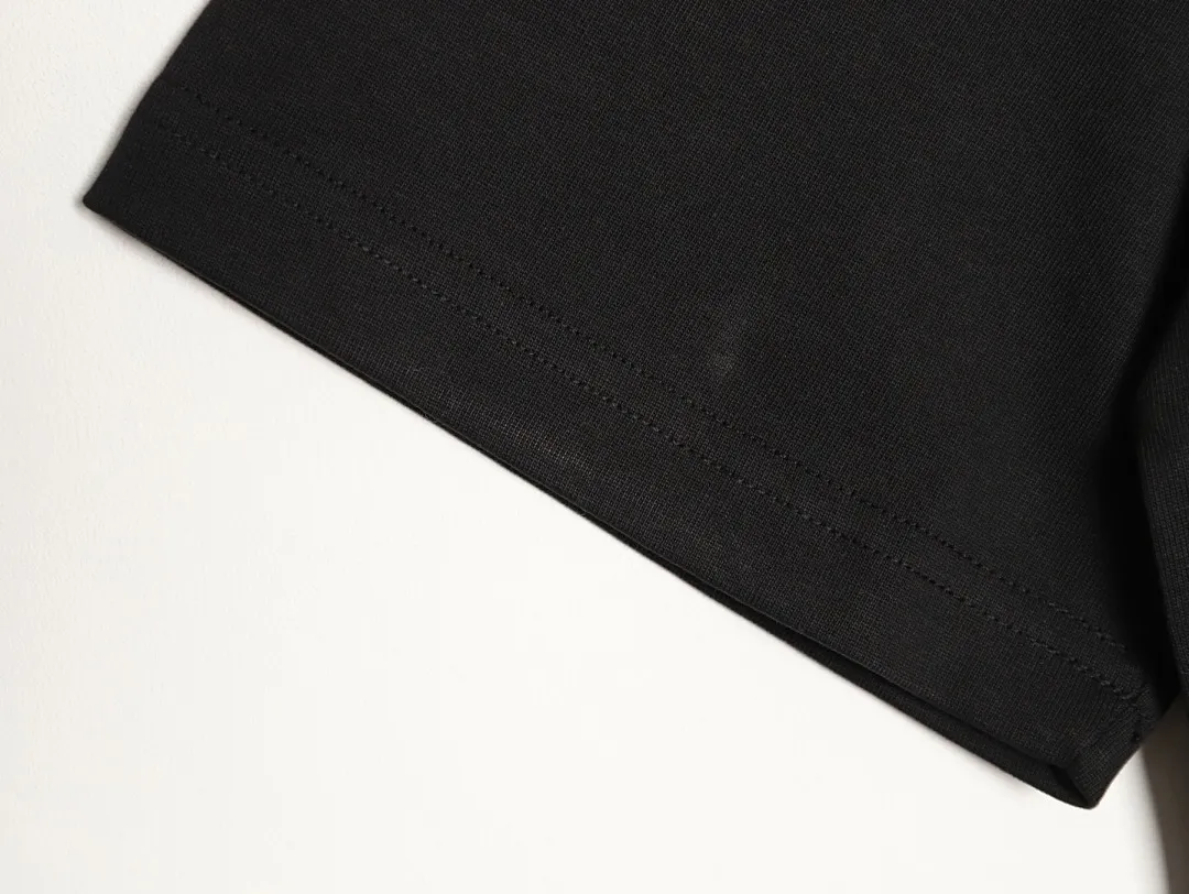 Louis Vuitton 三花刺绣短袖T恤