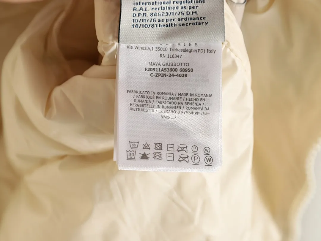 Moncler/蒙口 Andro系列 SS24 ANDRO短款徽标连帽长袖羽绒服