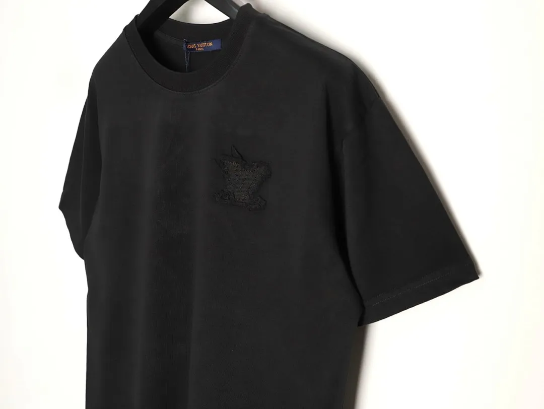 Louis Vuitton路易威登 前后贴布logo短袖