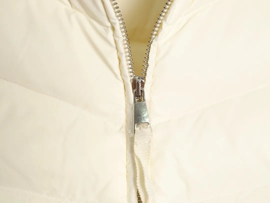 Moncler 蒙口 24s新款不规则拼接针织立领轻薄羽绒服外套