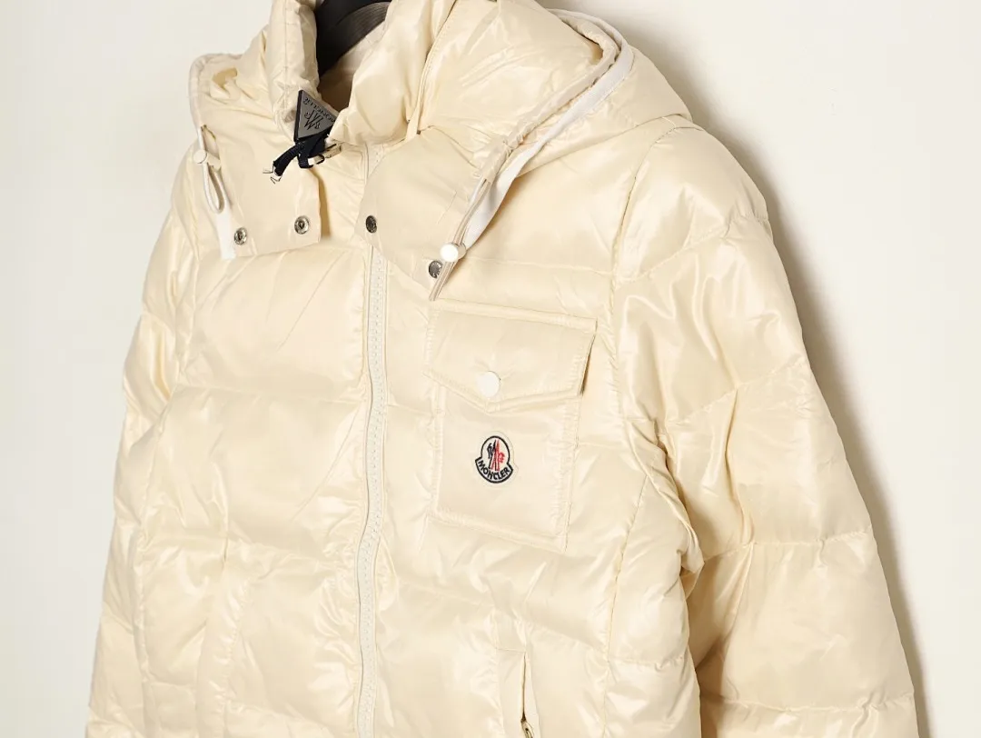 Moncler/蒙口 Andro系列 SS24 ANDRO短款徽标连帽长袖羽绒服
