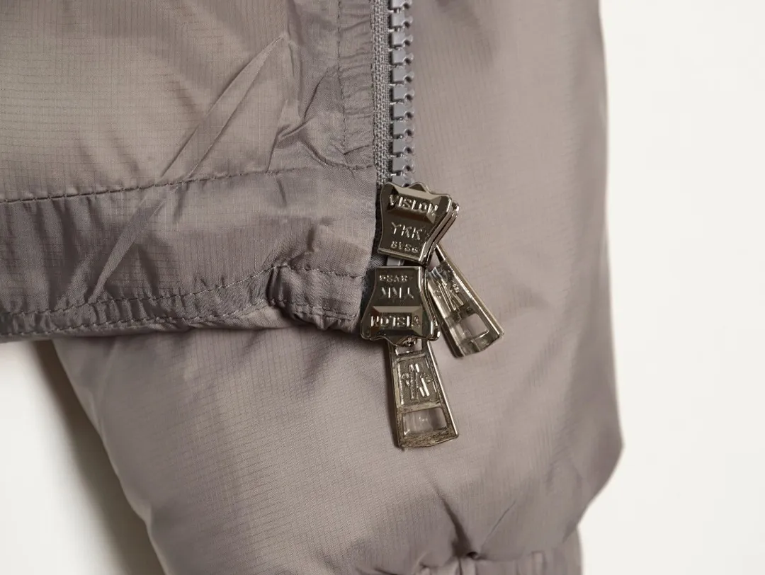 Moncler 蒙口 25SS Couyere maya系列哑光二代纯色羽绒服