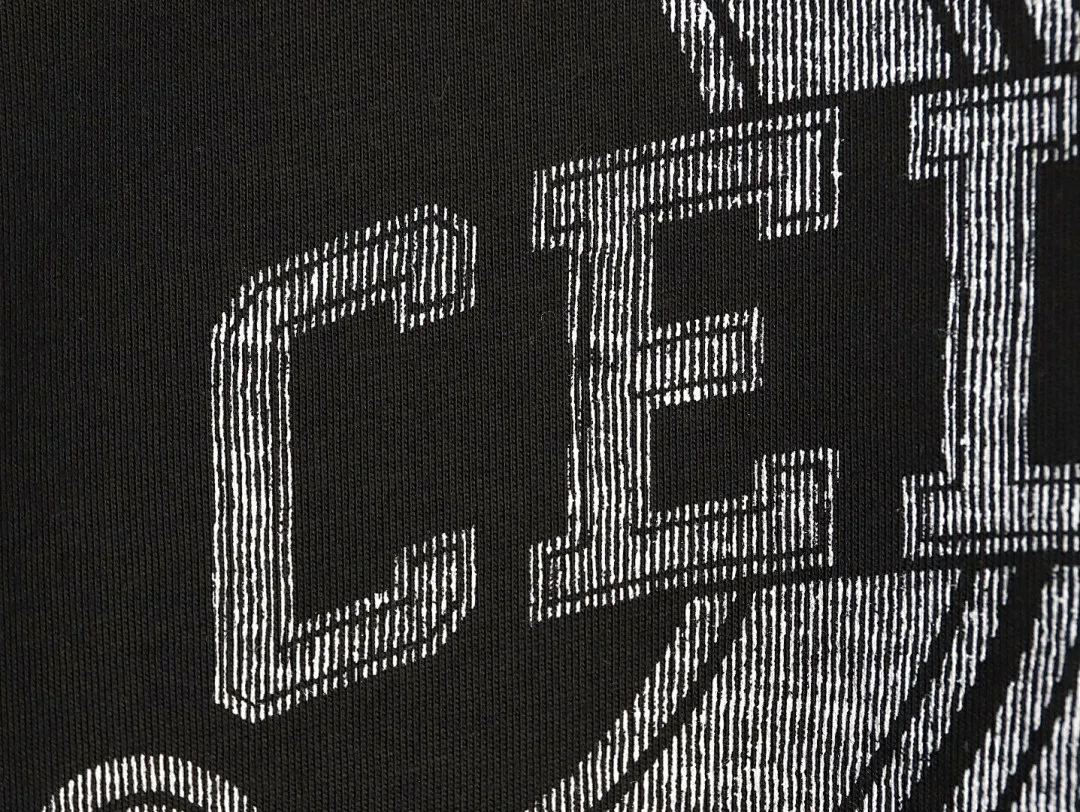 CELINE赛琳CE 胸前大凯旋门印花短袖T恤