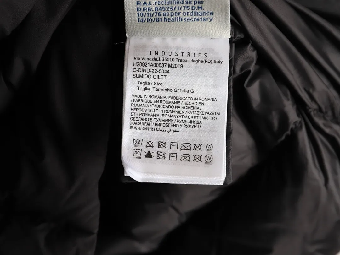 Moncler/蒙口 25Fw新款不规则立领羽绒服外套