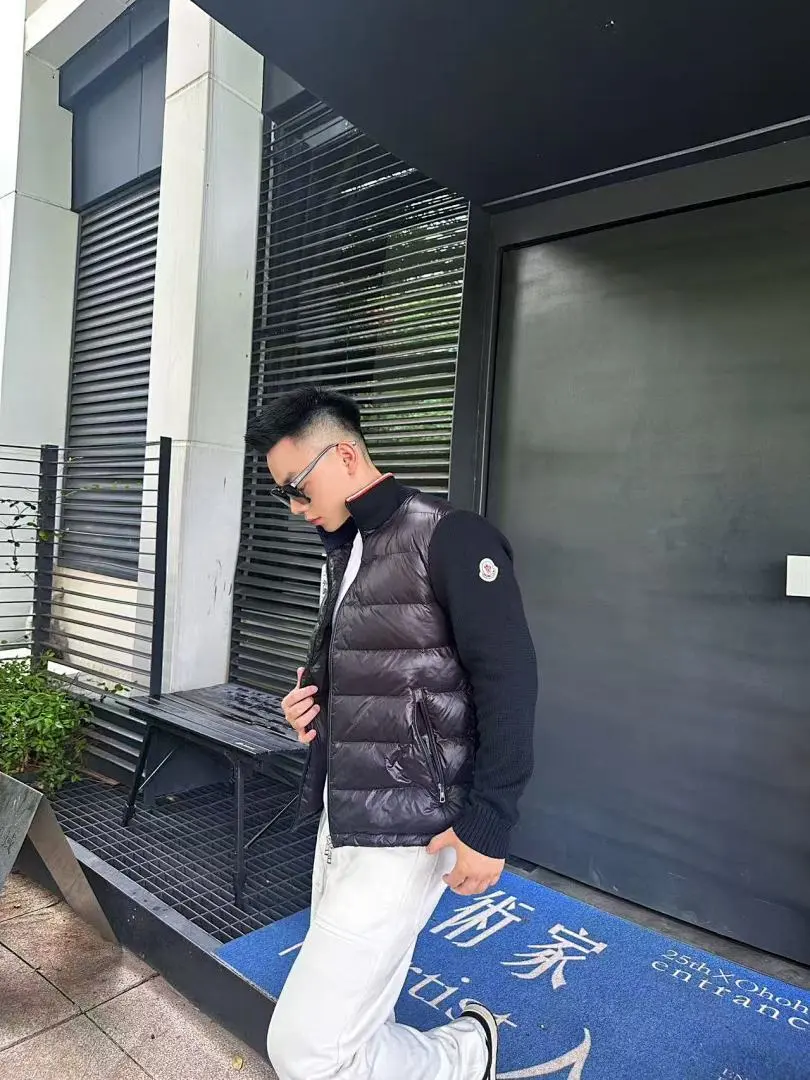 MONCLER蒙口MC 绗缝毛织拼接立领羽绒服