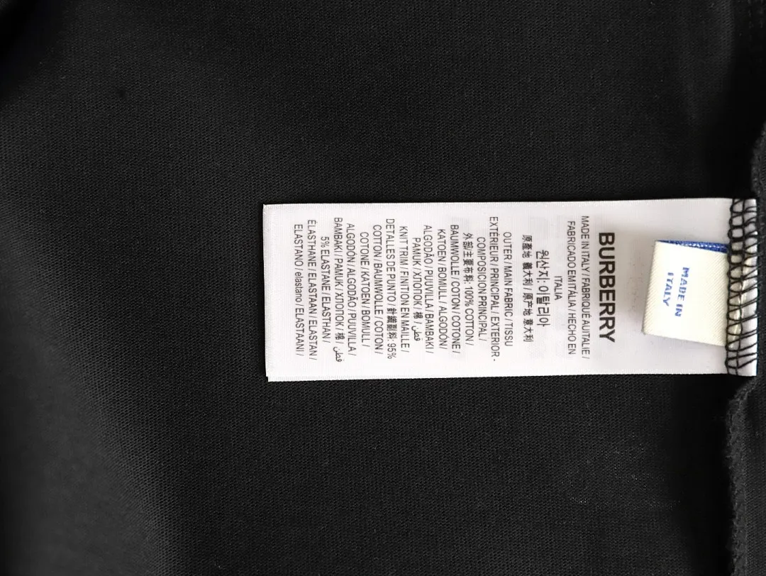 Burberry/巴宝莉 重影重叠战马印花短袖T恤