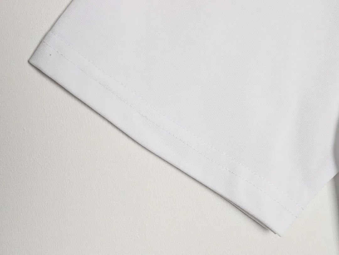 Prada/普拉达 26ss 镂空字母刺绣短袖