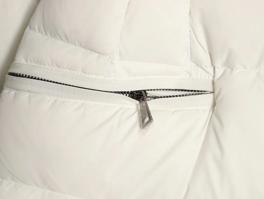 MONCLER 蒙口 HERMIFUR系列中长女款羽绒服