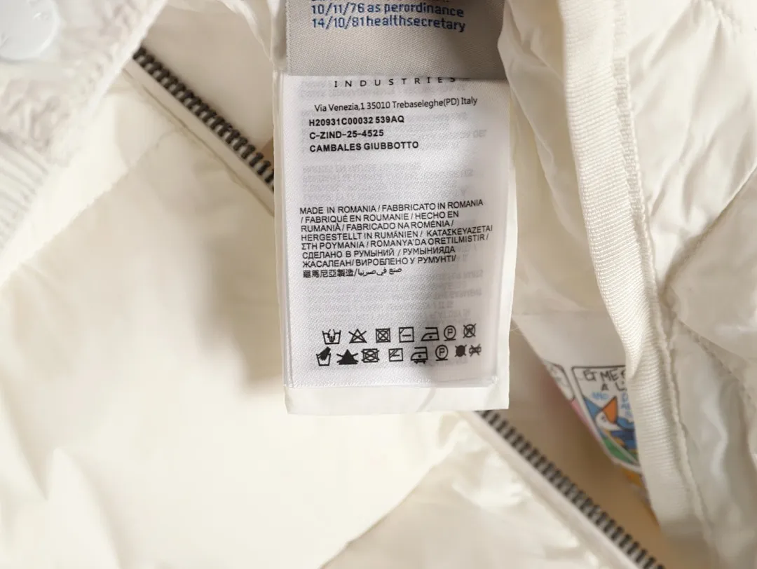 MONCLER 蒙口 HERMIFUR系列短款女款羽绒服