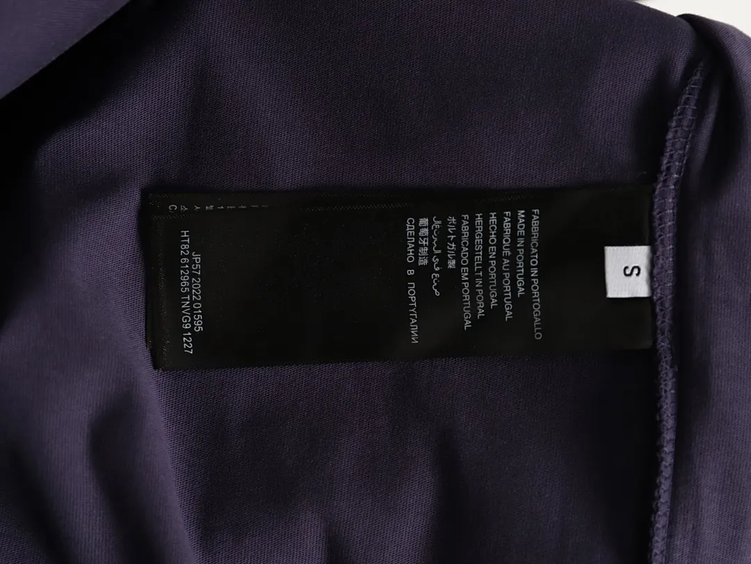 BALENCIAGA巴黎世家BLCG 哥特字母18号干裂印花短袖T恤