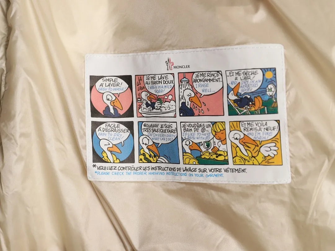 Moncler 蒙口 FW25 Laichefur纯色连帽短款羽绒服夹克外套