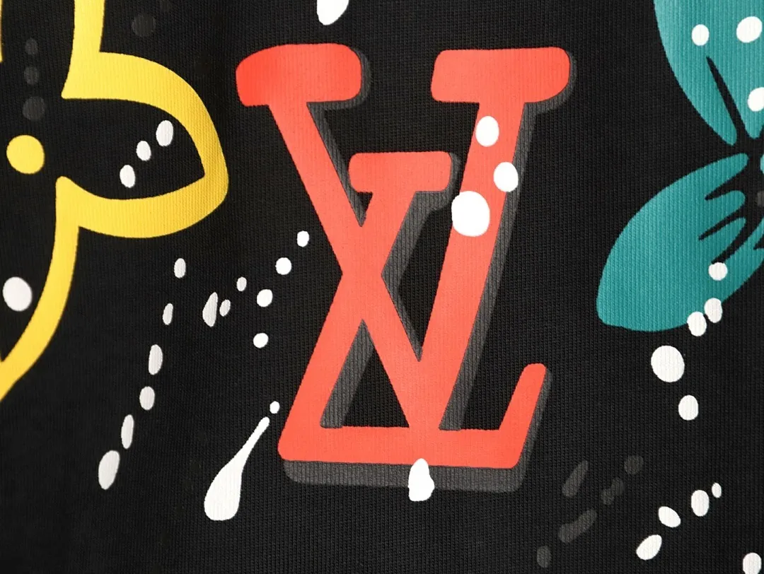 Louis Vuitton 路易威登 2026新款 彩绘涂鸦四叶草字母logo 定制皮章 男女同款 短袖t恤