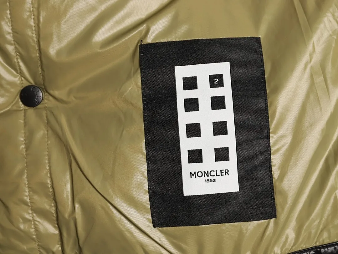 Moncler/蒙口24ss限定配色黄标拼接立领羽绒服