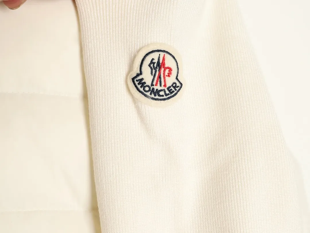 Moncler蒙口24s新款袖子拼接针织立领轻薄羽绒服外套 秋冬新款羽绒拼接夹克