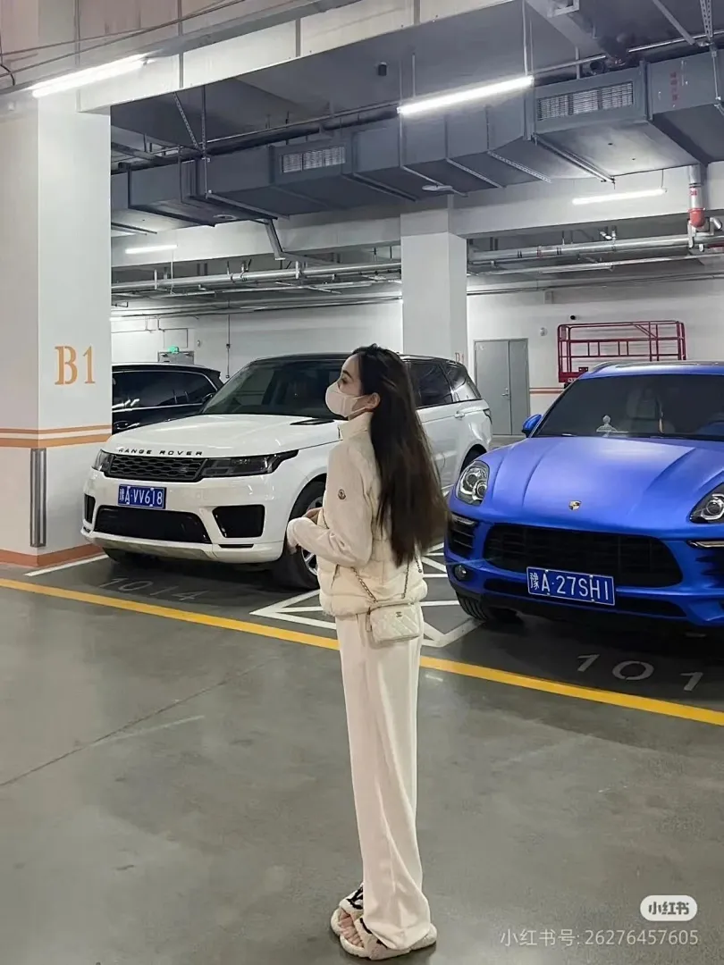 Moncler蒙口24s新款袖子拼接针织立领轻薄羽绒服外套 秋冬新款羽绒拼接夹克