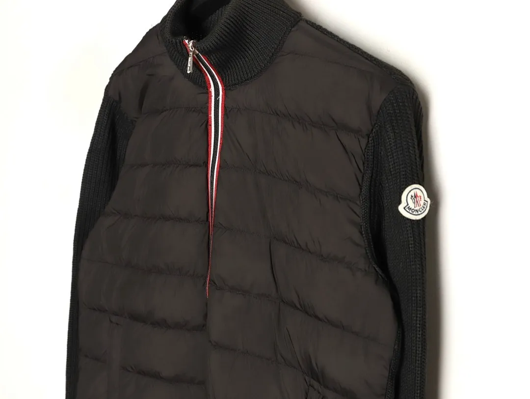 Moncler/蒙口 门襟织带针织拼接羽绒外套
