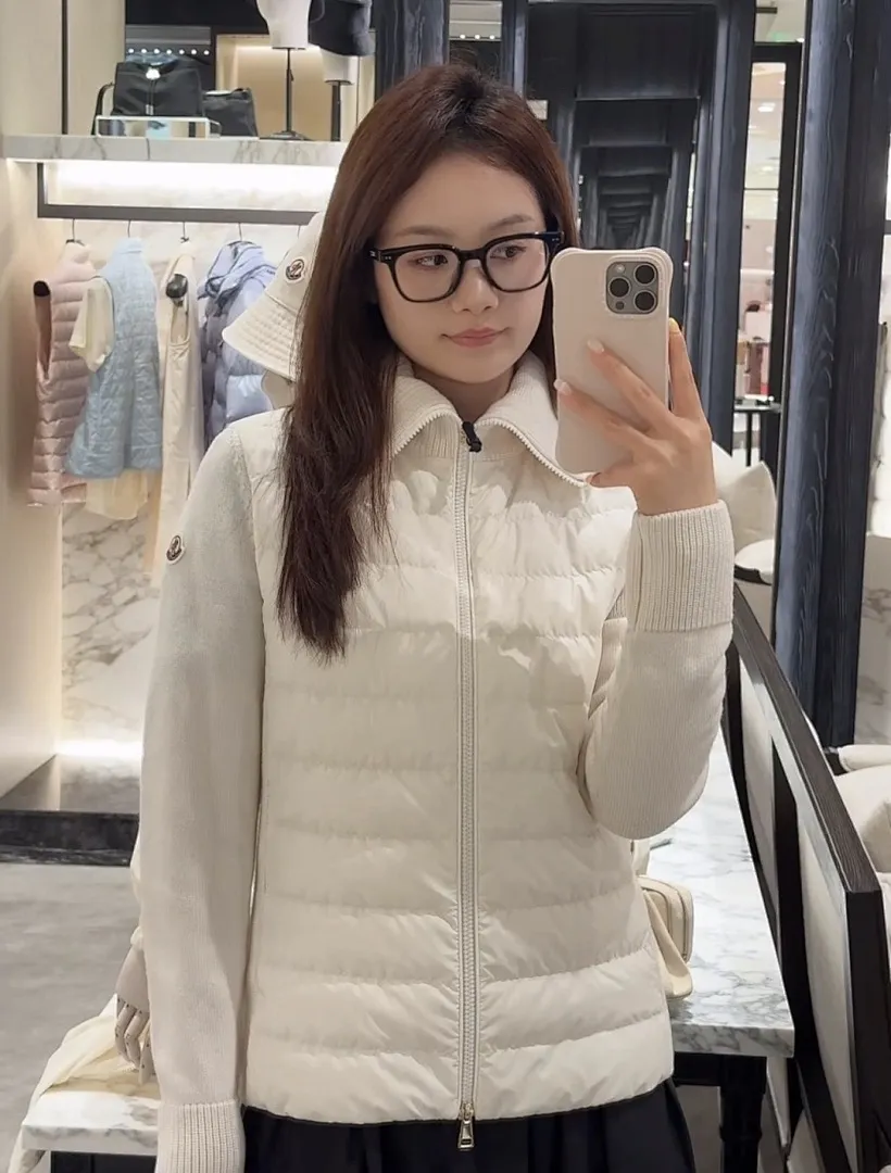 Moncler 蒙口 高领针织羽绒服Cardigan Tricot女士高领加衬羊毛拉链开衫