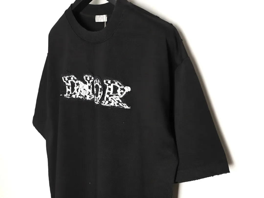 DIOR 迪奥 新款磨破贴布字母刺绣短袖