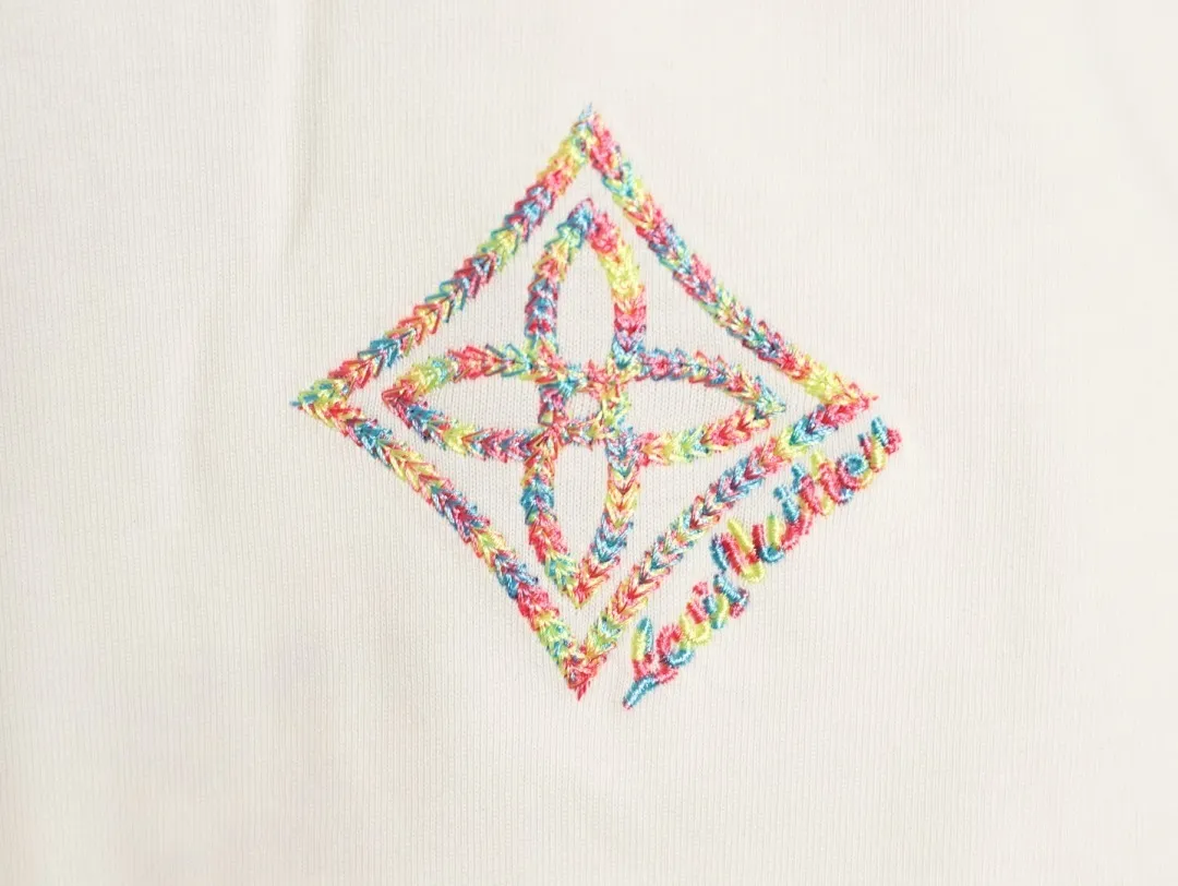 Louis Vuitton路易威登彩色四叶草刺绣短袖