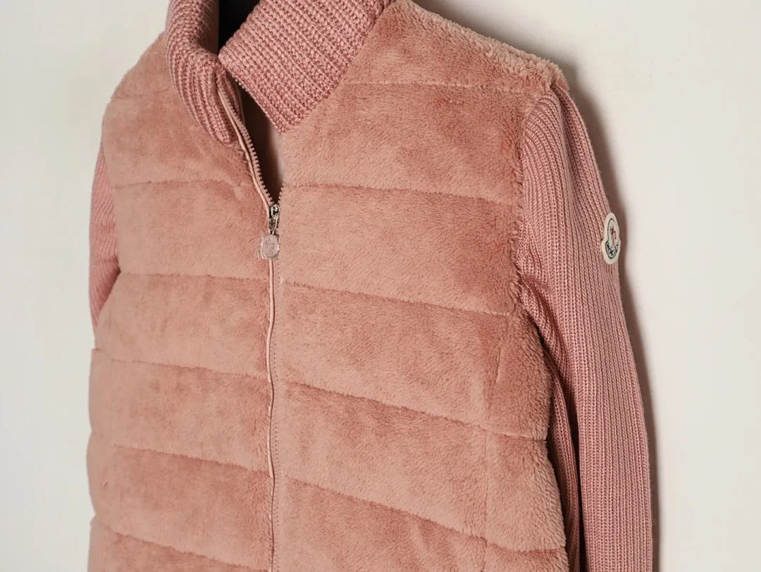 Moncler 蒙口女款羊羔毛拼接羽绒服