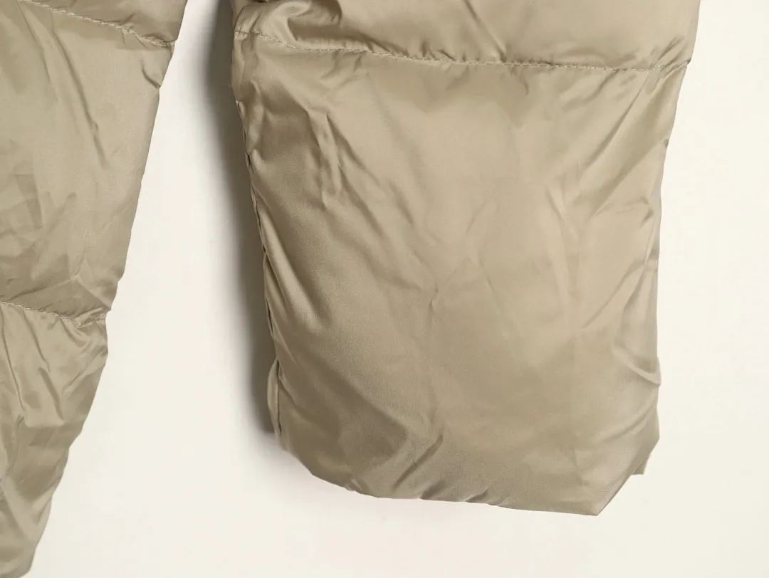 Moncler 蒙口 x 1017 ALYX 9SM联名系列连帽羽绒服