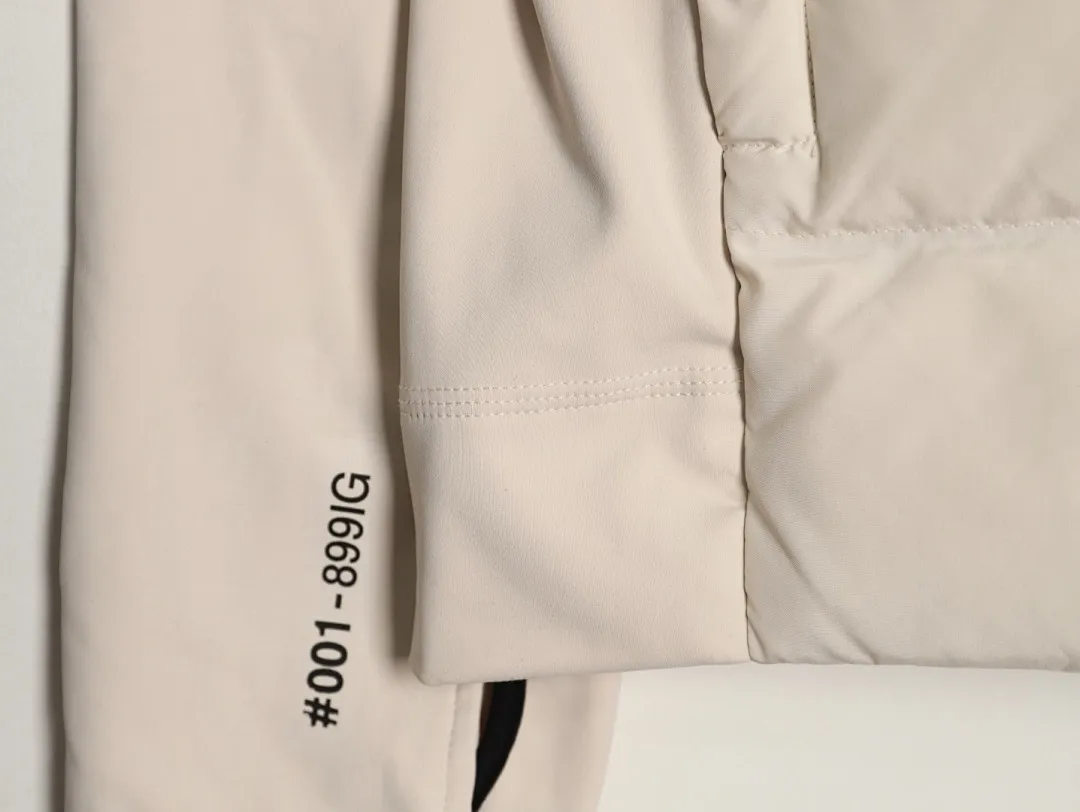 MONCLER X RICK OWENS 联名款 拼接袖连帽羽绒服