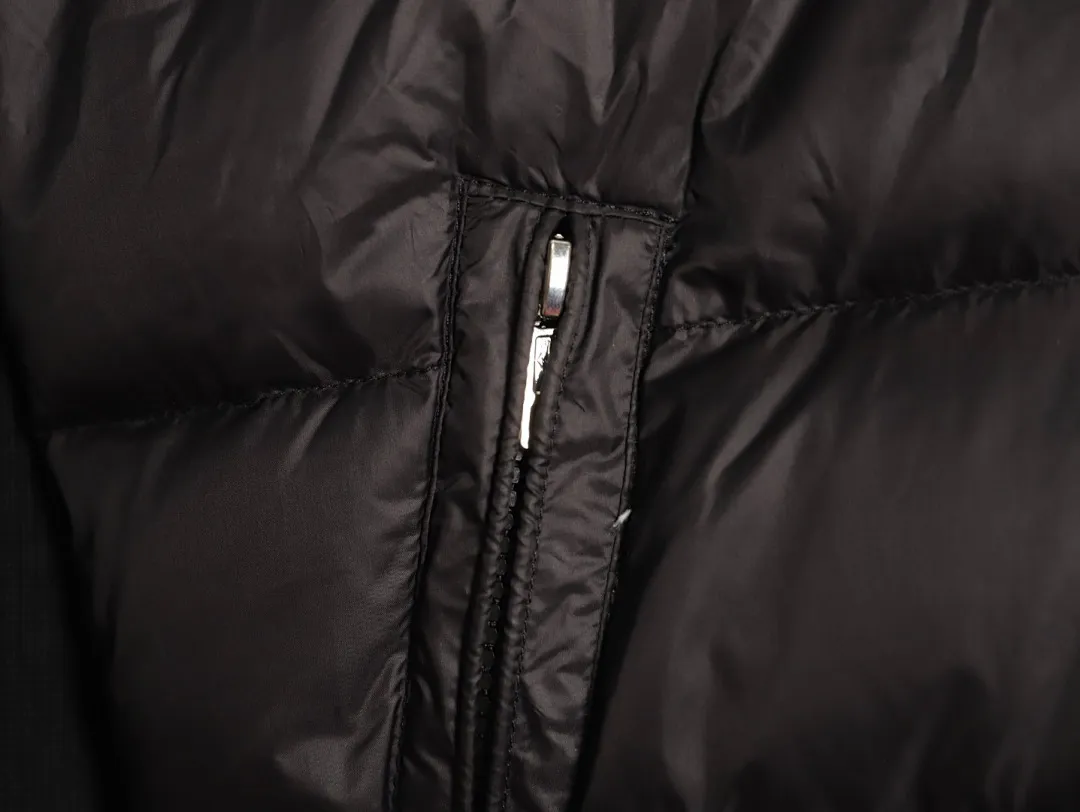 Moncler 蒙口 24s新款袖子拼接针织连帽轻薄羽绒服外套 秋冬新款羽绒拼接夹克