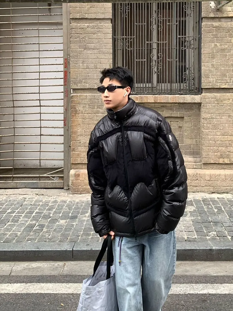 Moncler蒙口MC 24款 蝙蝠侠标识羽绒服