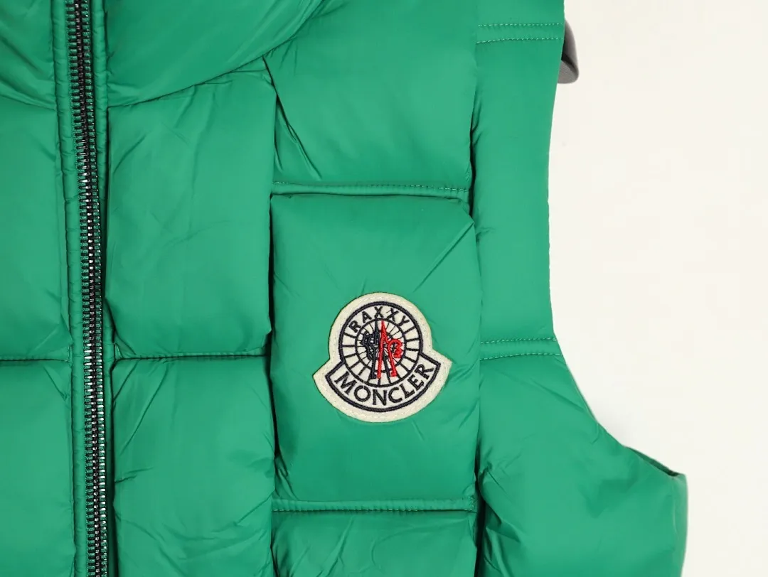 Moncler/蒙口 25Fw 羽绒编织马甲