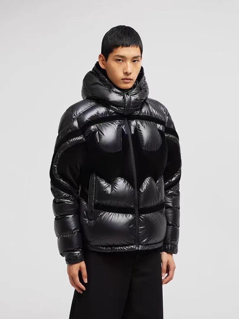 Moncler蒙口MC 24款 蝙蝠侠标识羽绒服