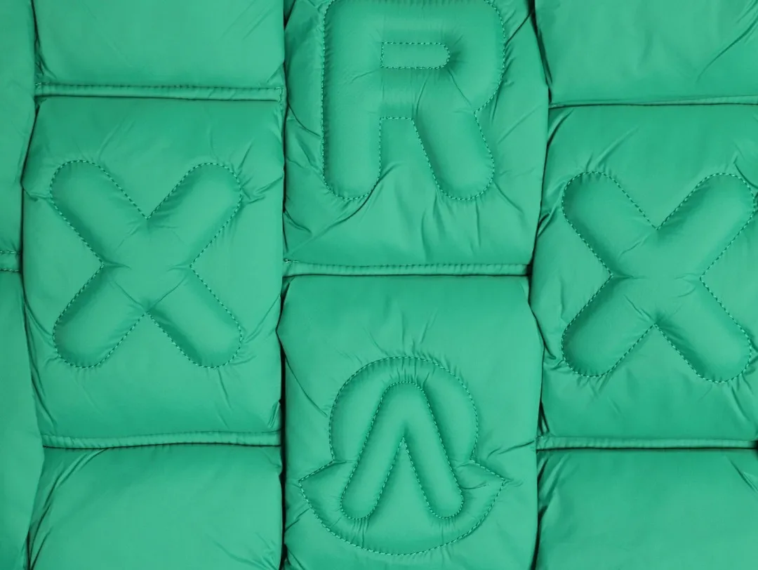 Moncler/蒙口 25Fw 羽绒编织马甲