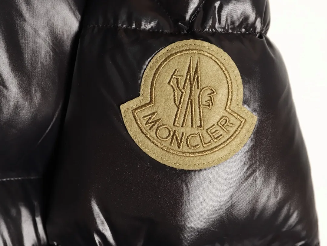 Moncler/蒙口24ss限定配色黄标拼接立领羽绒服