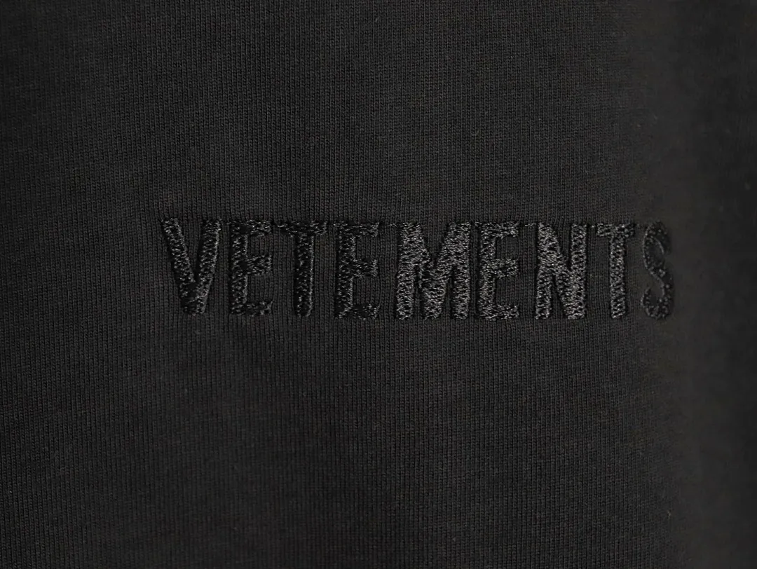 VETEMENTS维特萌新款VTM风格极简纯色刺绣logo短袖T恤