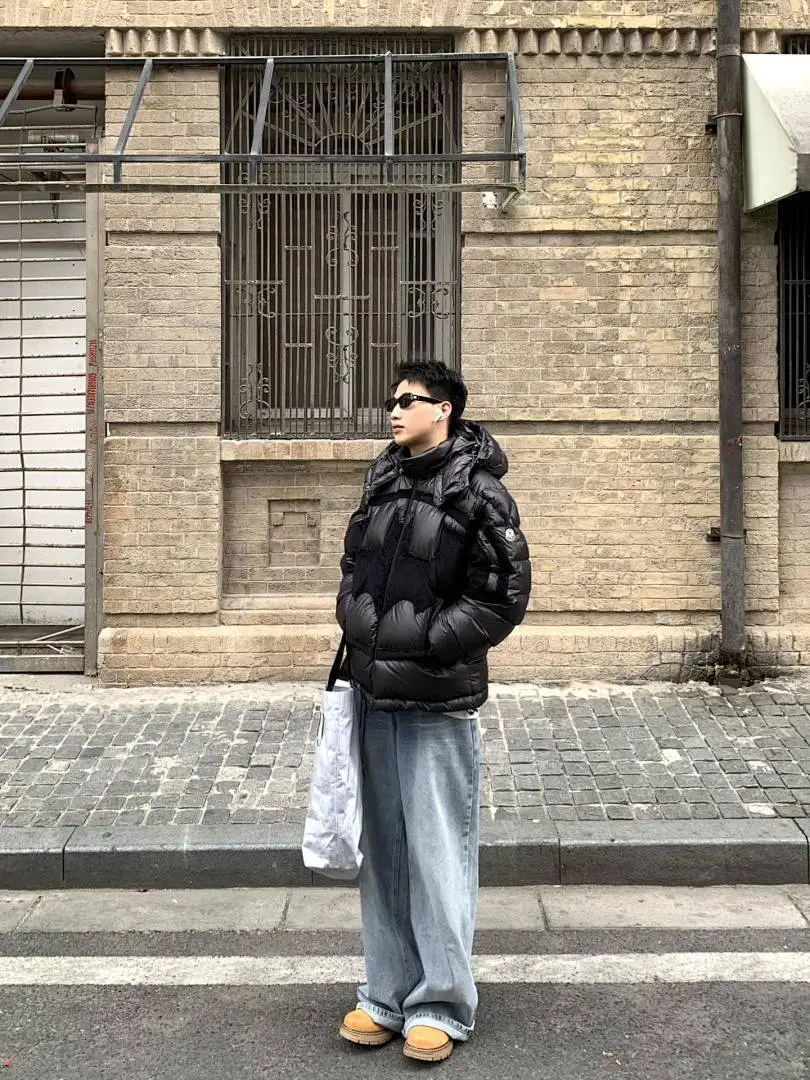 Moncler蒙口MC 24款 蝙蝠侠标识羽绒服