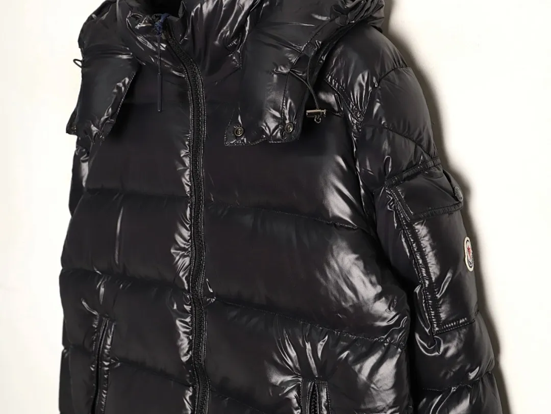 Moncler 蒙口 MAYA玛雅/陈奕迅同款/短款羽绒服