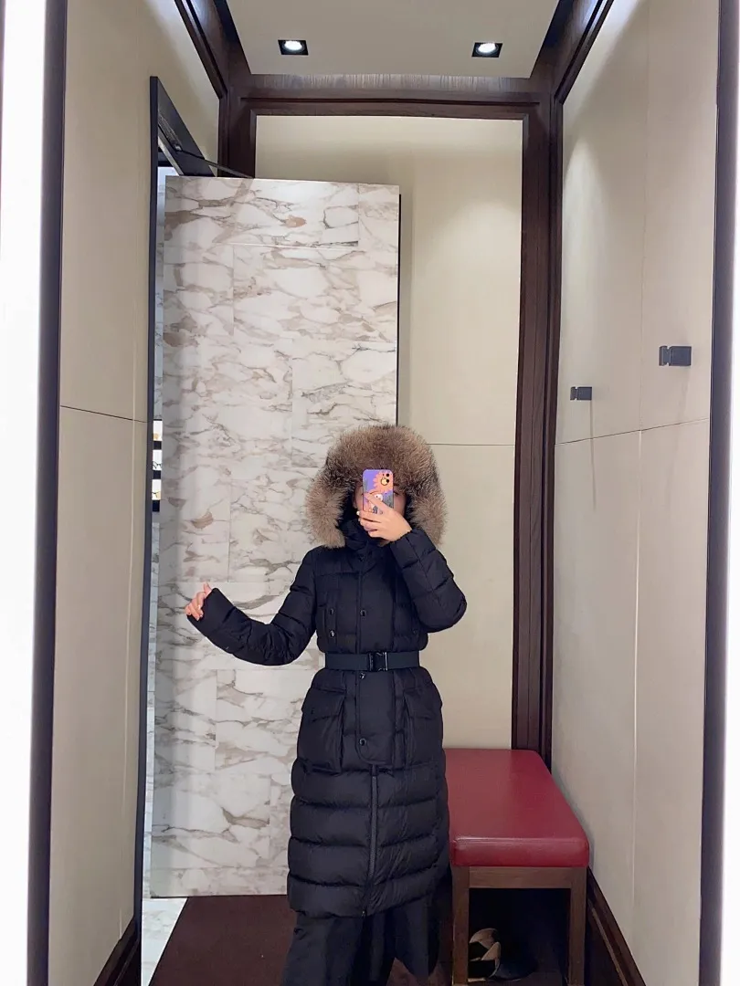 Moncler/蒙口 24ss Khloe杨幂明星同款长款哑光羽绒服