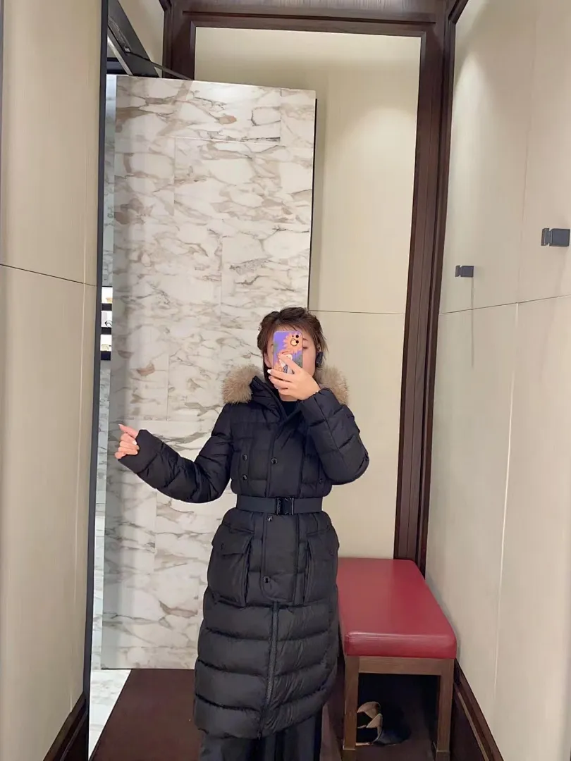 Moncler/蒙口 24ss Khloe杨幂明星同款长款哑光羽绒服