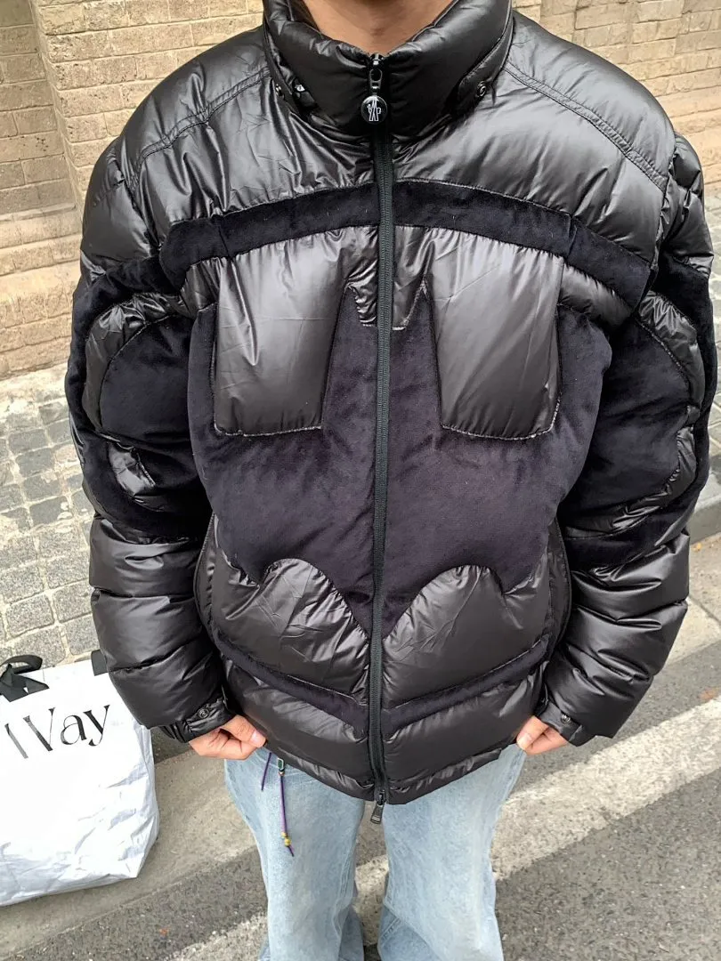 Moncler蒙口MC 24款 蝙蝠侠标识羽绒服