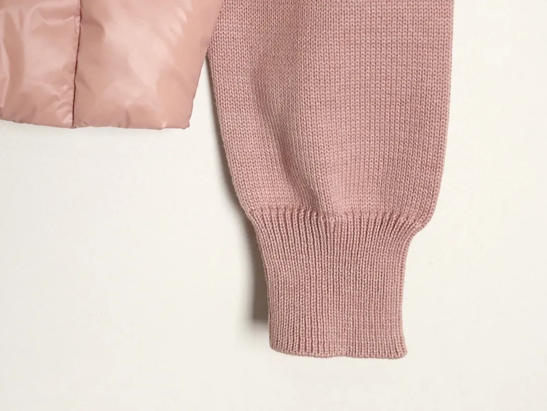 Moncler 蒙口 多纽扣针织拼接羽绒外套