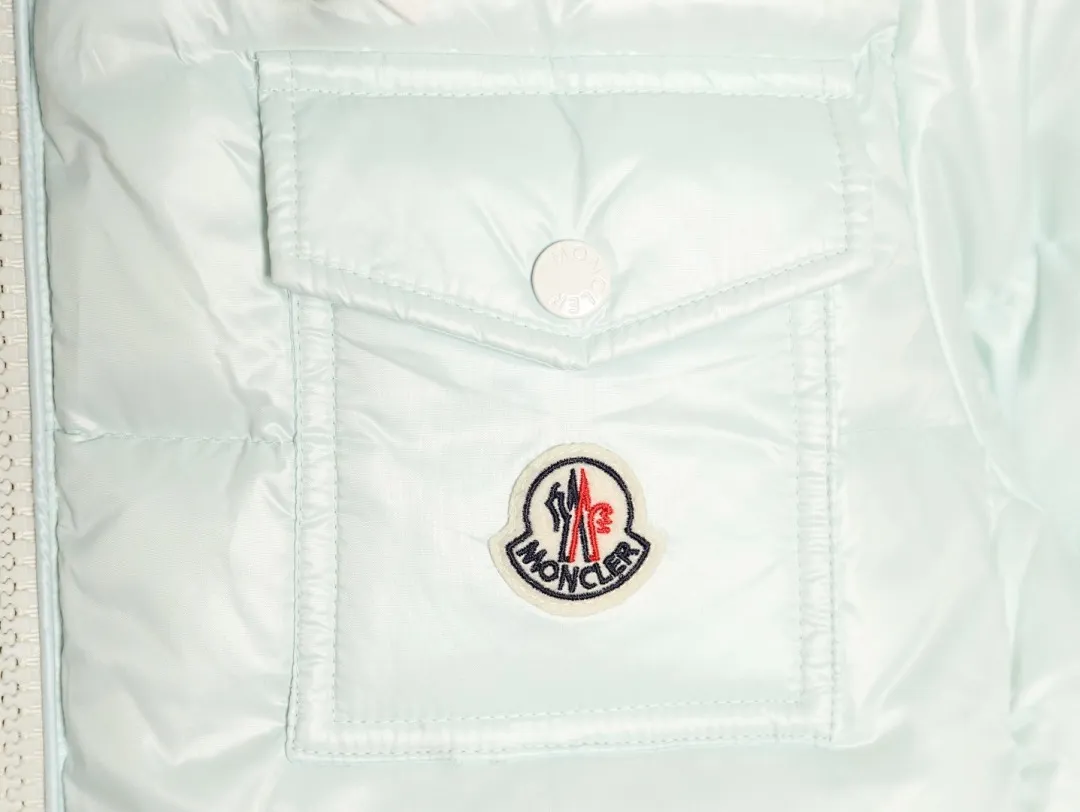 Moncler/蒙口 Andro系列 SS24 ANDRO短款徽标连帽长袖羽绒服