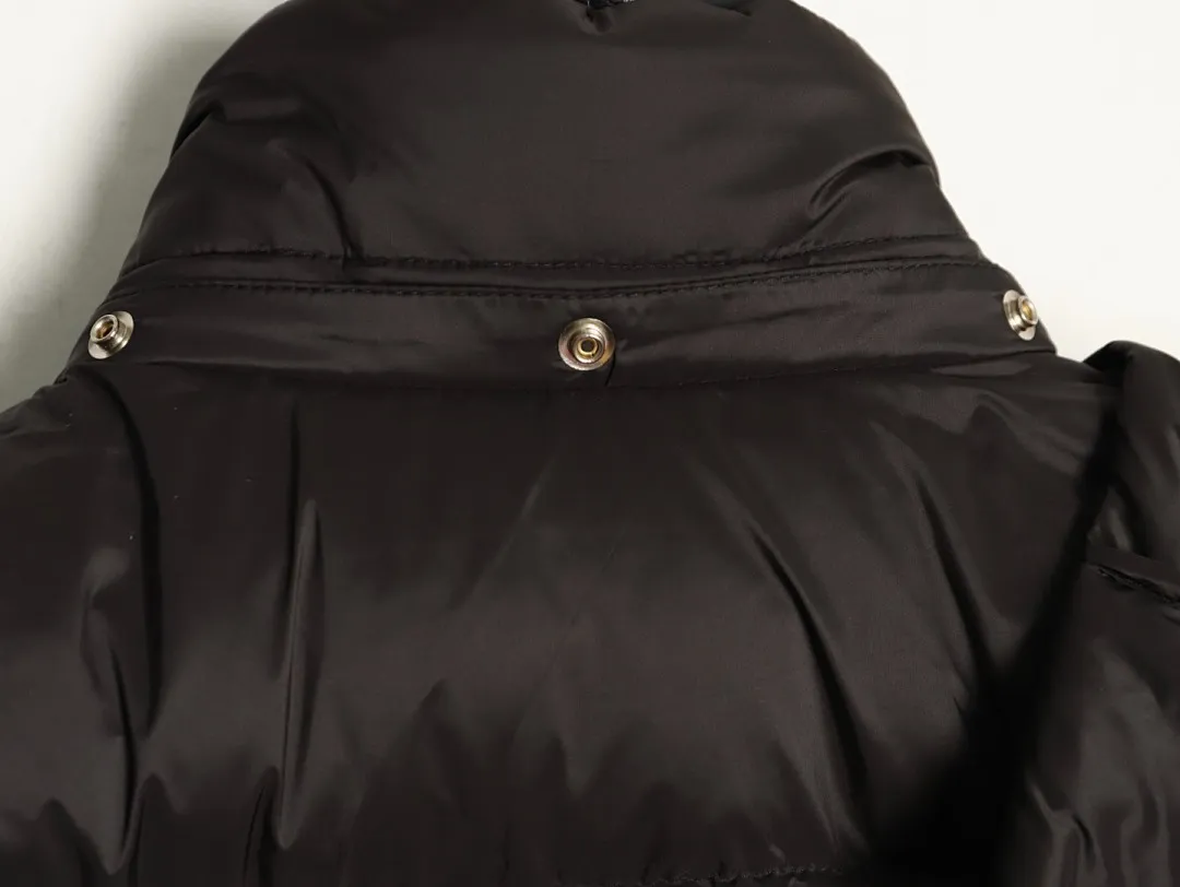 Moncler 蒙口 x 1017 ALYX 9SM联名系列连帽羽绒服