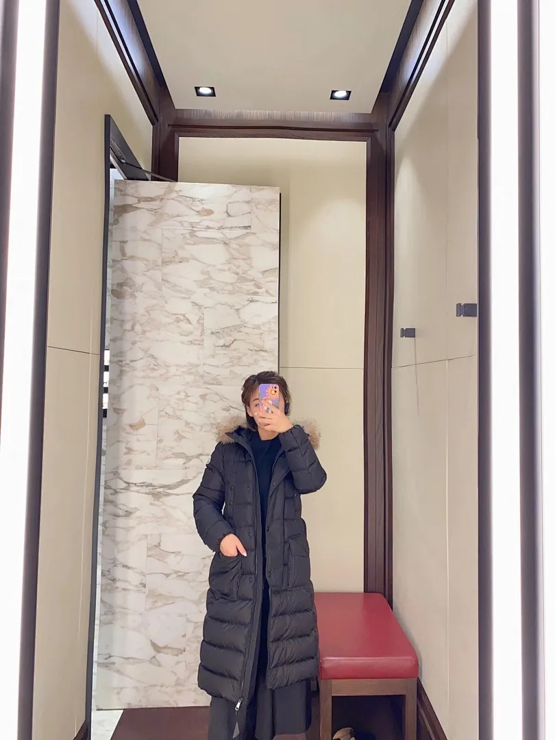 Moncler/蒙口 24ss Khloe杨幂明星同款长款哑光羽绒服