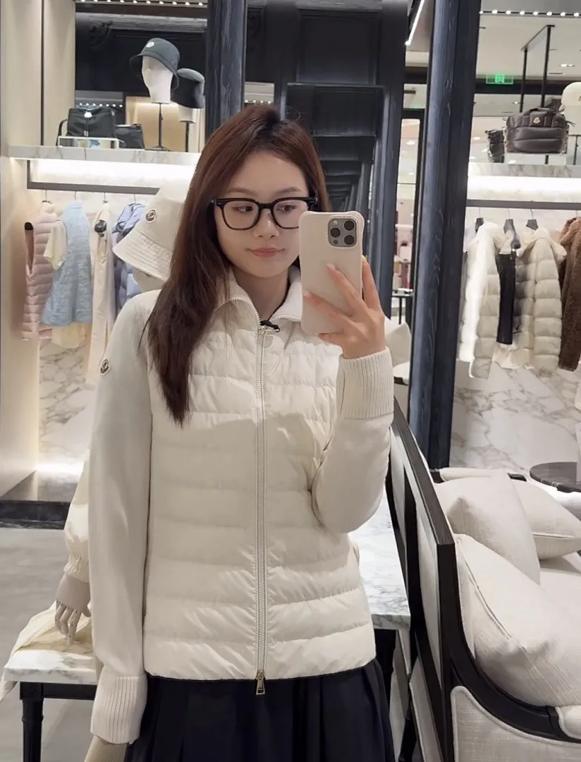 Moncler 蒙口 高领针织羽绒服Cardigan Tricot女士高领加衬羊毛拉链开衫
