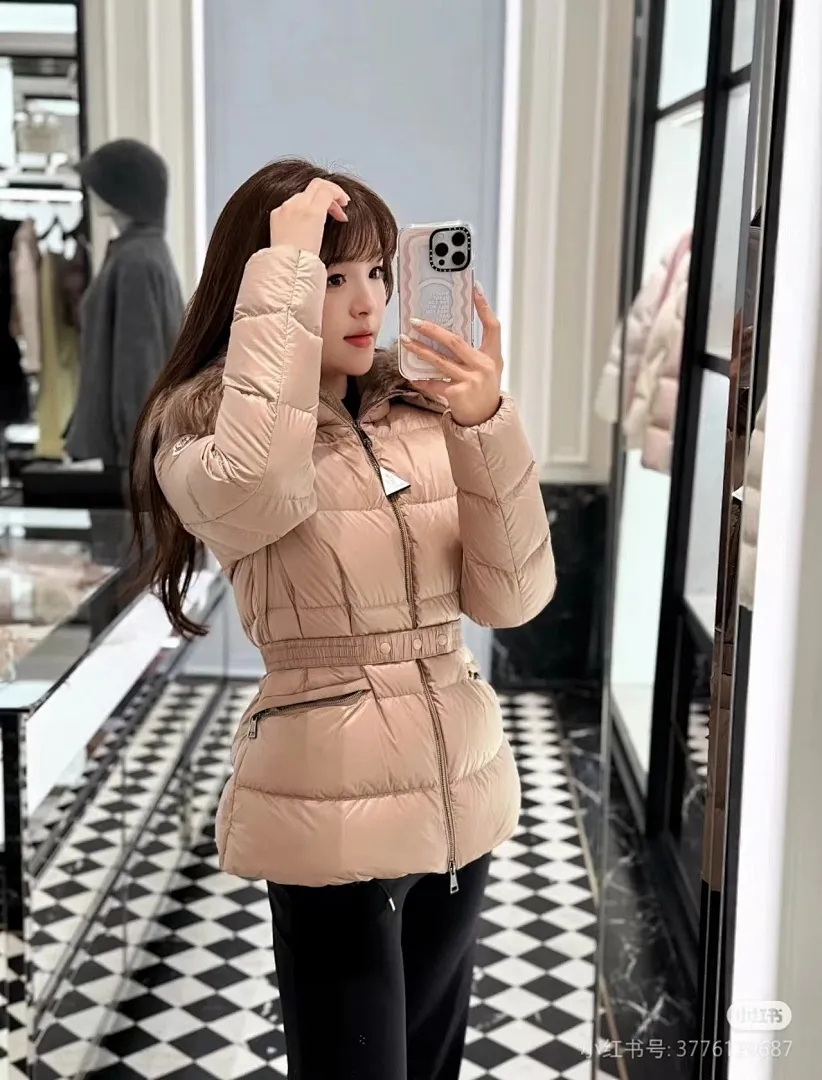 MONCLER 蒙口 HERMIFUR系列短款女款羽绒服